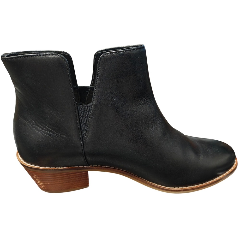 Black Leather Side Cutout Ankle Boots Round Toe Stacked Block Heel D44240 8B